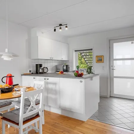 Jyrki - 100m From The Sea By Interhome * Hals