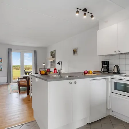 Jyrki - 100m From The Sea By Interhome Hals